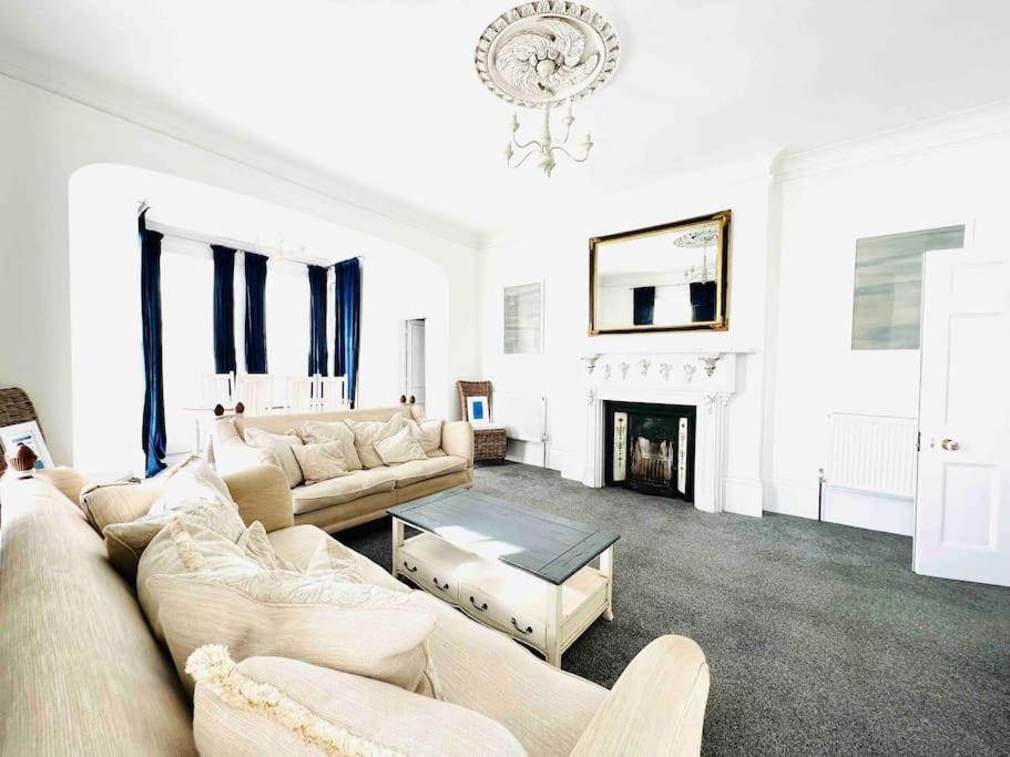Flat 4 Marine Parade House, 1 East Cliff- Next To Dover Port, White Cliffs, Beach, Castle Esterno foto