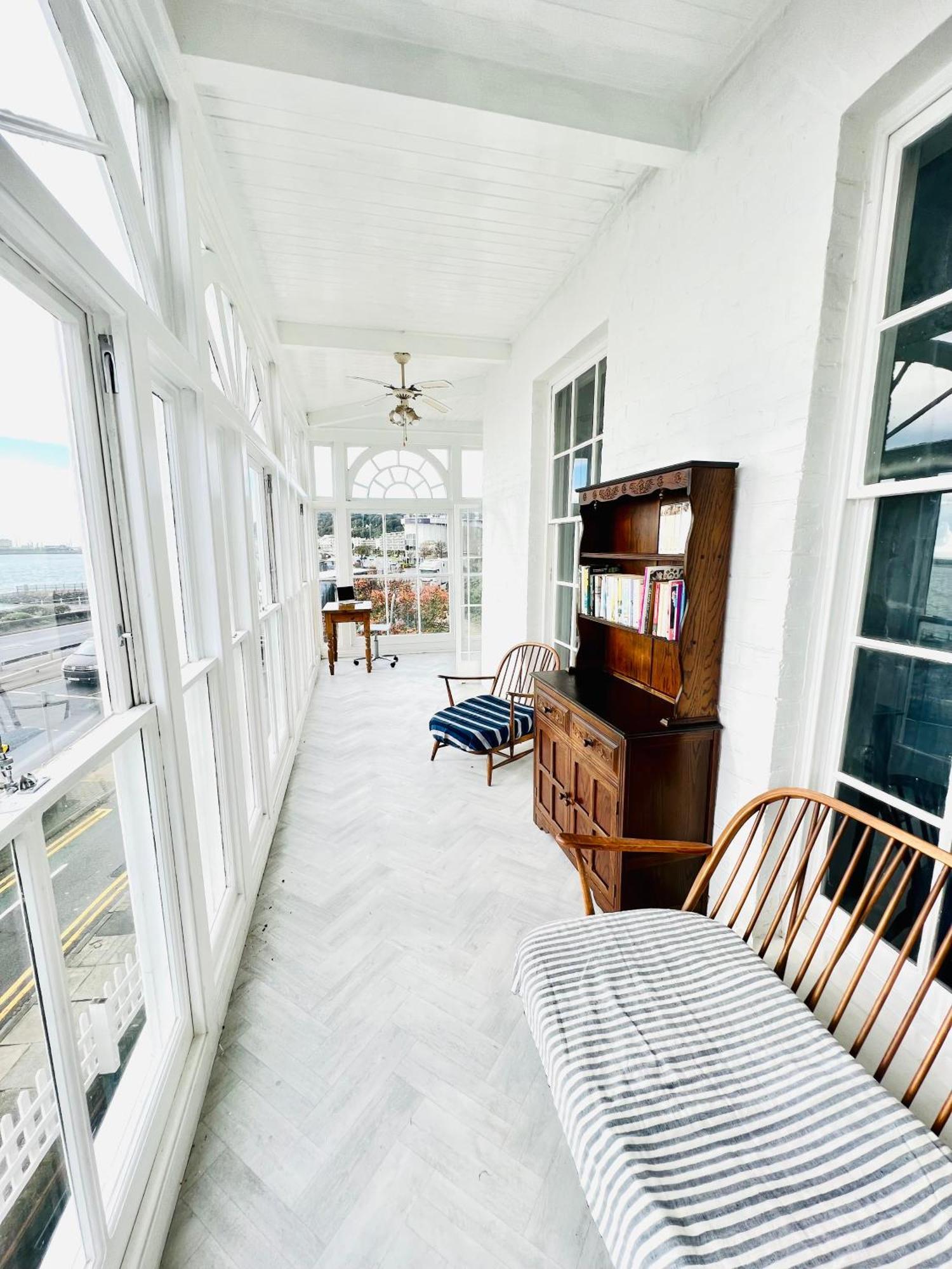 Flat 4 Marine Parade House, 1 East Cliff- Next To Dover Port, White Cliffs, Beach, Castle Esterno foto